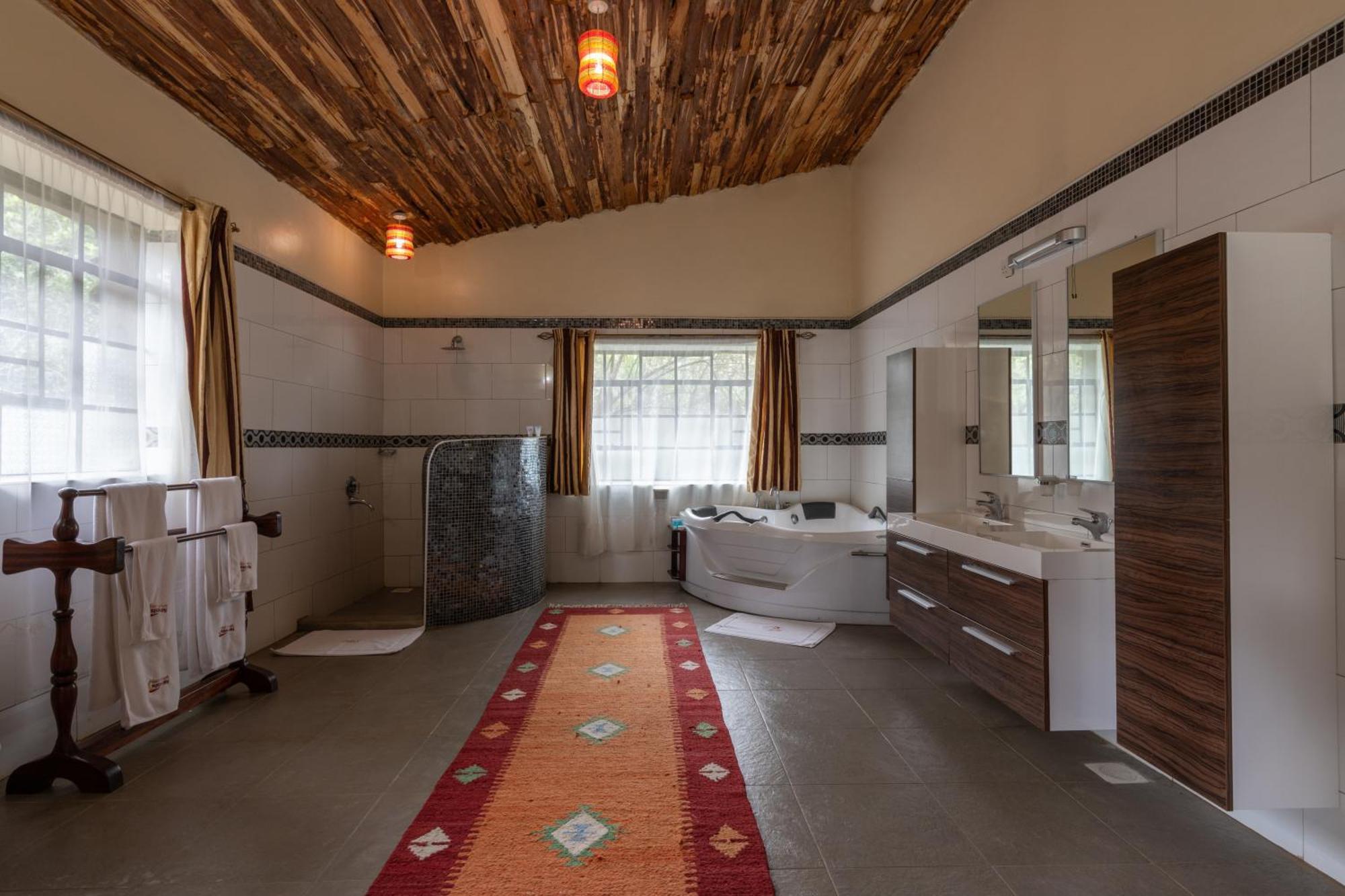 Naivasha Kongoni Lodge - Lakefront Getaway Kültér fotó